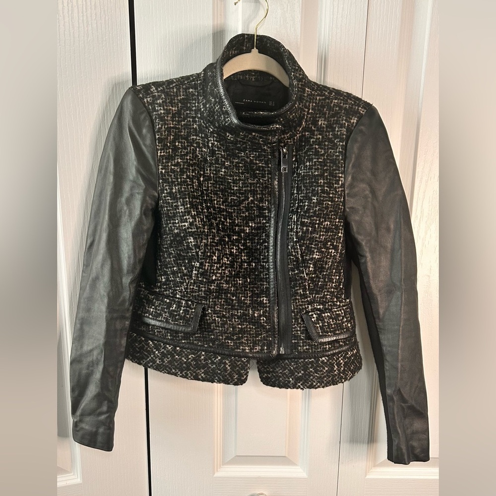 Zara Womens‎ Tweed Faux Leather Sleeves Jacket  Asymmetric Zip Up Pockets M Wool